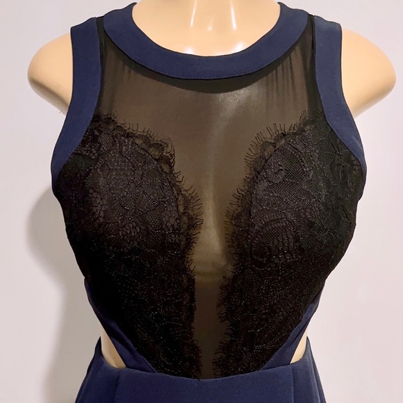 BCBGeneration Navy Blue Black Lace Inset Pleated Skirt Cutout Side Mini Dress 2 - Picture 11 of 15
